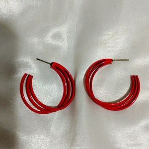 Magenta metal triple half hoop earrings